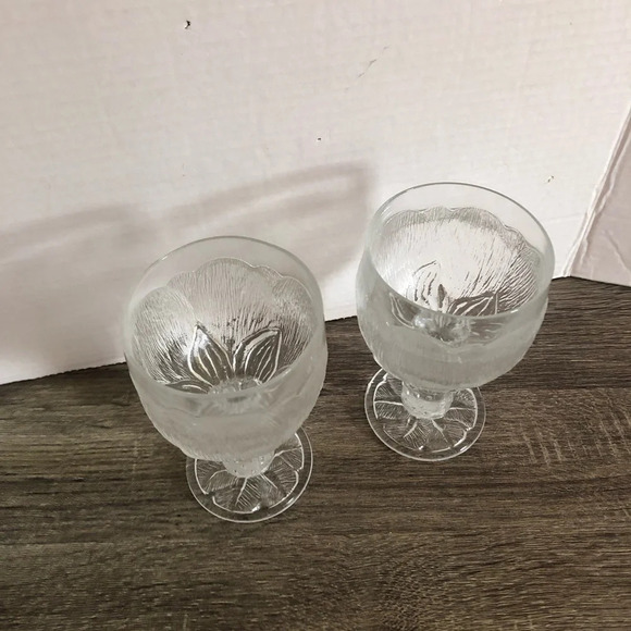 Vtg OIVA TOIKKA  Pair of Pioni Glasses - Picture 2 of 10